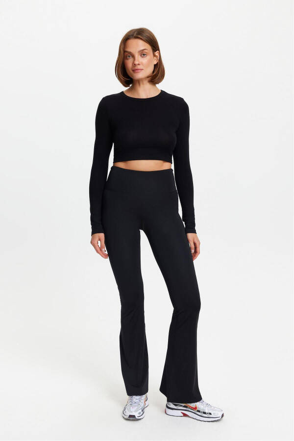 Long Sleeve Crop Top - 3