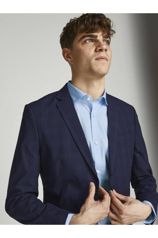 Long sleeve shirt - 8