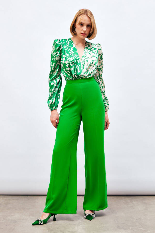 Loose Crepe Trousers - Green - 3