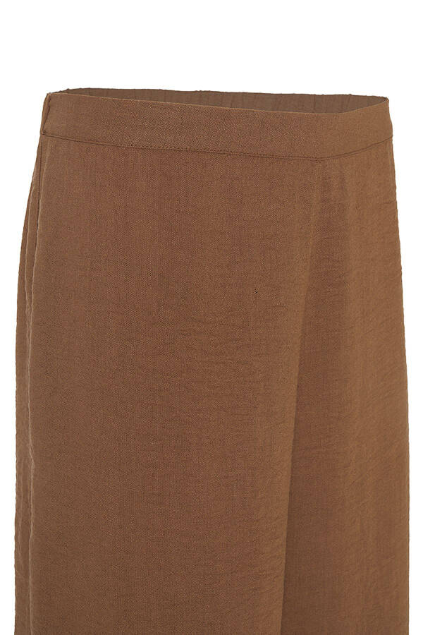 Loose Fit Basic Trousers-Brown - 2
