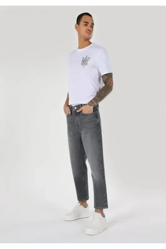 Loose fit, grey men's jeans. - 3
