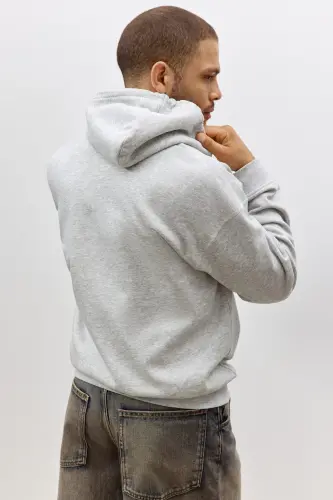 Loose fit hoodie with zipper. - 5