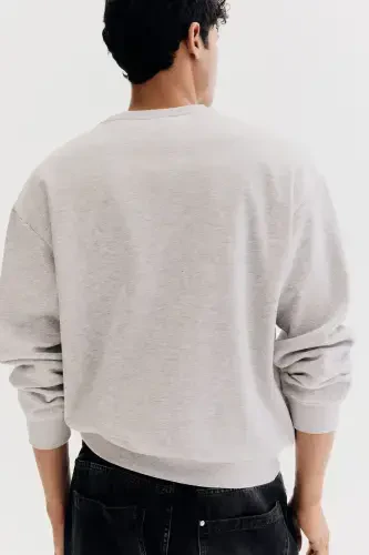 Loose Fit Sweatshirt - 5