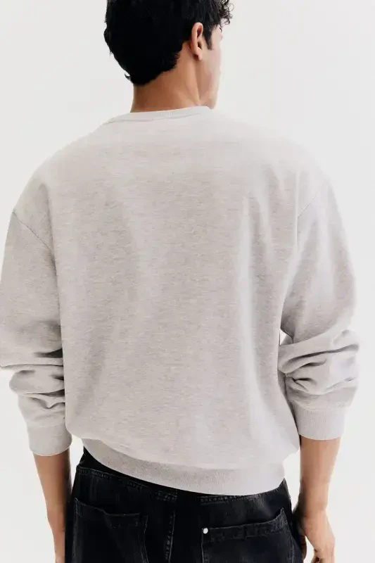 Loose Fit Sweatshirt - 5