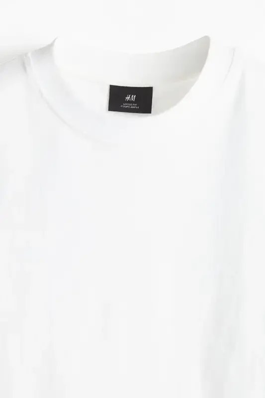 Loose Fit T-shirt - 8