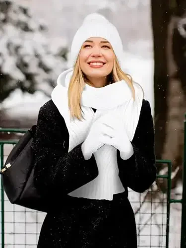 LOROME Women Winter Beanie Hat Scarf Gloves Set, Fleece Knitted Pompom Hat Warm Neck Scarf Touchscreen Gloves Winter Gift - 6