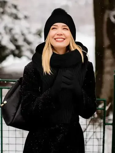 LOROME Women Winter Beanie Hat Scarf Gloves Set, Fleece Knitted Pompom Hat Warm Neck Scarf Touchscreen Gloves Winter Gift - 6