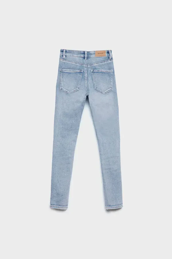 Low Rise Skinny Jeans - 6