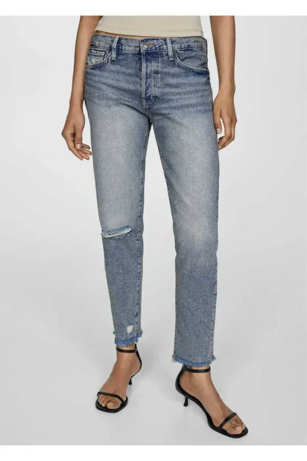 Low-Waisted Ripped Girlfriend Jeans - 7