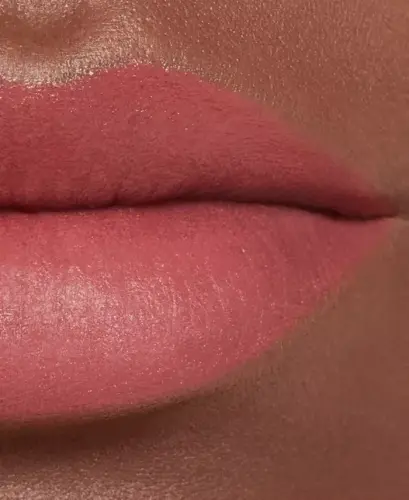 Luminous Matte Lip Colour-63 ESSENTIELLE - 5