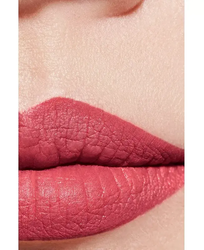 Luminous Matte Lip Colour - 79 ÉLÉGANTE - 3