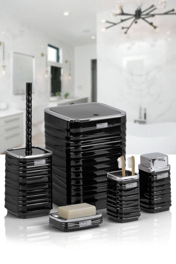 Luna Black Chrome Square 5-Piece Bathroom Set - 9