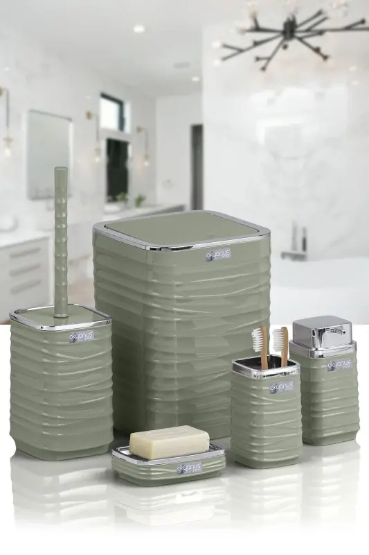 Luna Green Chrome Square 5-Piece Bathroom Set-Green - 4