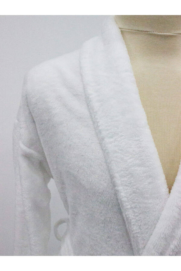 Luxury Hotel Premium Bathrobe - 2