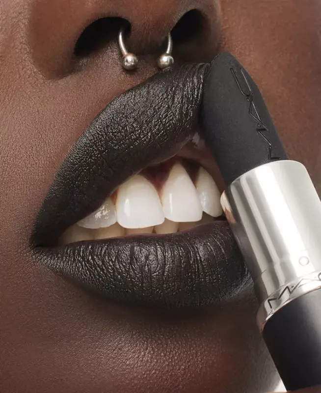 MACximal Silky Matte Lipstick - Caviar - 4