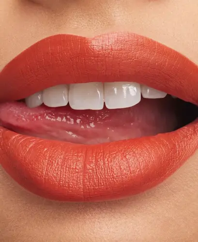 MACximal Silky Matte Lipstick-Sugar Dada - 4