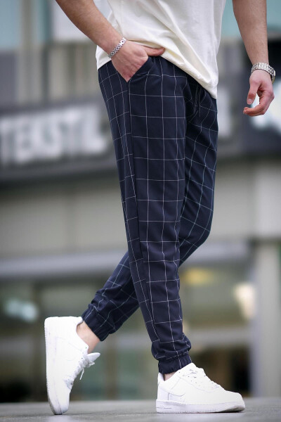 Mad4081 ko'k rangli chiziqli jogger 