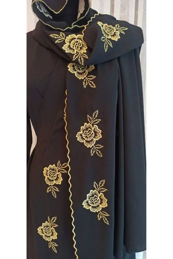 Madinadan ipakdan tikilgan namozlik va hijob, Ipakdan tikilgan koʻylak, Namozlik va koʻylak (mehr uchun) - 7