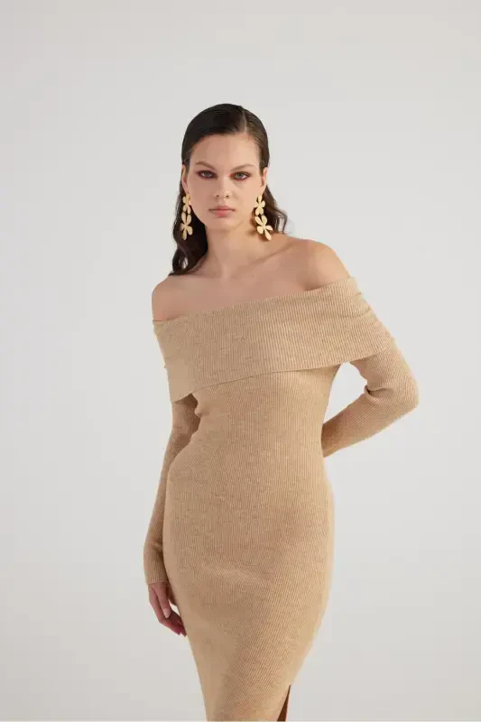 Madonna Yaka Maxsus Tuzilishli Tilda Trikotaj Ko'ylak Bej-Bej - 3