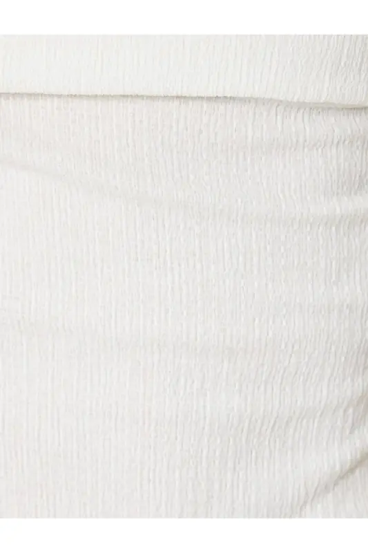Madonna Yaka Omzu Açık Crop Bluz Kısa Kollu Bürümcük Dokulu Slim Fit - Ekru - 6
