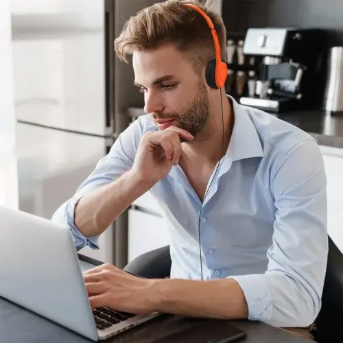 Maeline bolalar uchun quloqchinlari maktab sinf xonasi K-12, kutubxona, muzey, sayohat, sozlanishi mumkin bo'lgan tasma va sun'iy charm yostiqli quloq stereo гарнитураси - 3,5 mm vilkasi - 500 dona - Multicolors - 6