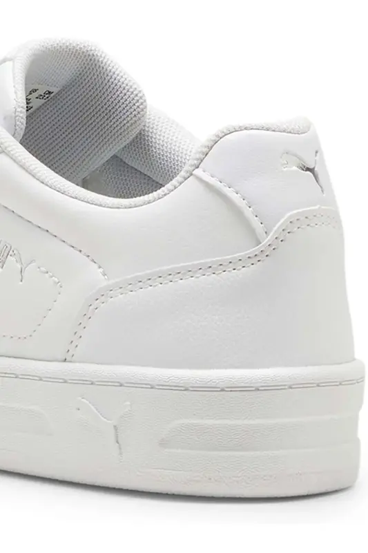 395021-01 Court Classy Unisex Spor Ayakkabı BEYAZ - PUMA White-PUMA Silv - 4