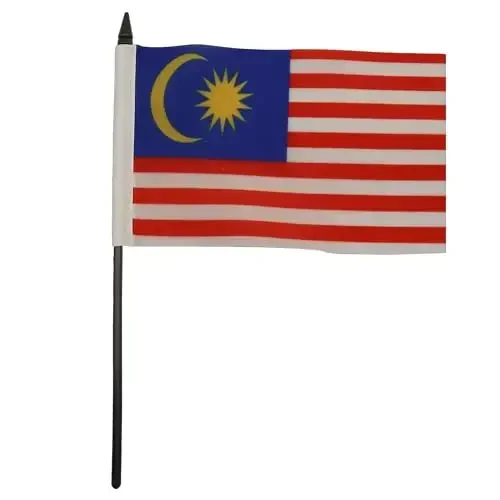 Malayziya stol bayrog'i 4'' x 6'' - Malayziya stol bayrog'i 15 x 10 sm. - Qora plastik tayoq va taglik - AZ FLAG 