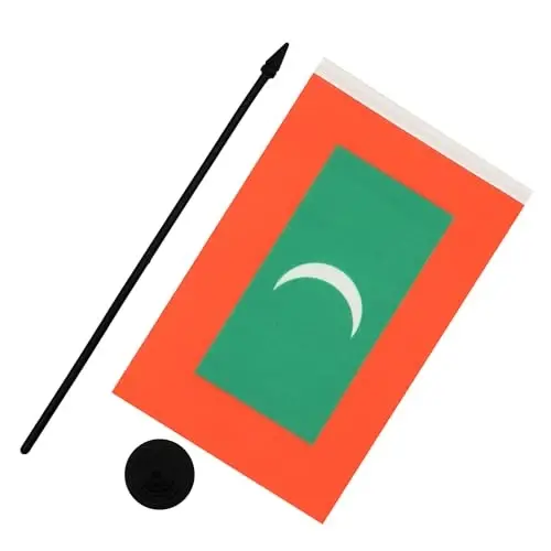 Maldives Table Flag 5'' x 8'' - Maldivian Desk Flag 21 x 14 cm. - Black plastic stick and base - AZ FLAG - 3