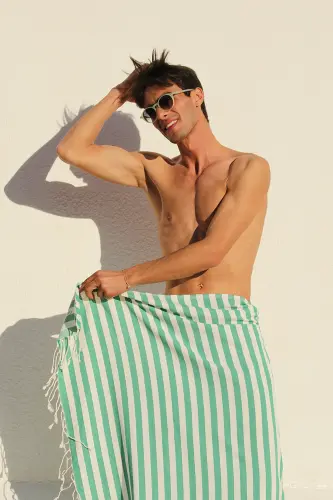 Mare Lime, Organic & Recycled Cotton Blend, Beach Towel with Carry Bag, 90x180 Cm.-Lime - 3