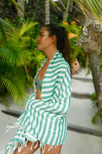 Mare Lime, Organic & Recycled Cotton Blend, Beach Towel with Carry Bag, 90x180 Cm.-Lime - 5