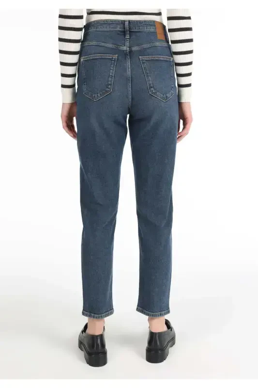 Maria Mom Fit High Waist Tapered Leg Women's Jean Pants - 2