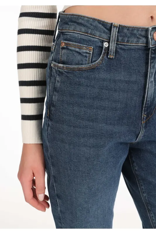 Maria Mom Fit High Waist Tapered Leg Women's Jean Pants - 6