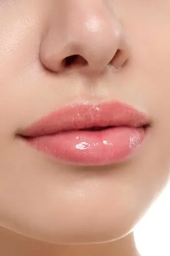 Matte Efect Liquid Lipstick Parlak Yansımalı Ruj-06 Expressive Fucshia Pembe-06 Expressive Fucshia - 3