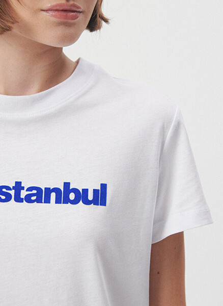 Mavi Bisiklet Yaka Beyaz Kadın T-Shirt M1612108-620 MAVİSTANBUL BASKILI Tİ - 5