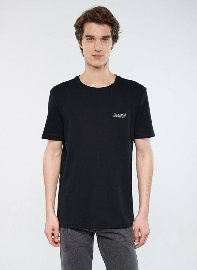 Mavi Bisiklet Yaka Düz Siyah Erkek T-Shirt M0610360-900_BASIC TİŞÖRT - 2