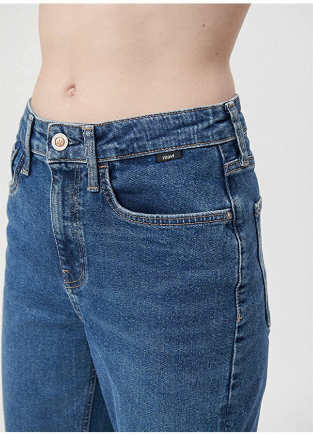 Mavi CINDY Mid Brushed COL Yüksek Bel Dar Paça Mom Fit Mavi Kadın Denim Pantolon M100277-85272 - 21