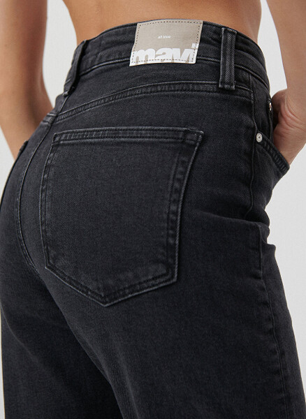 Mavi CINDY Orta Dumanlı Mom Fit Gri Kadın Denim Pantolon M100277 - 17