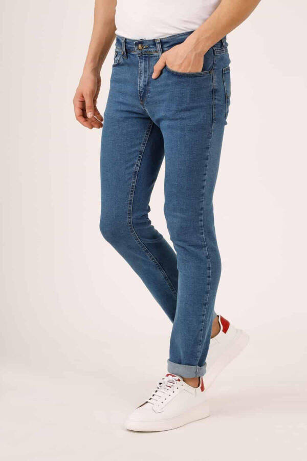 Mavi Erkek Regular Fit Düz Jean - 89912 - 6