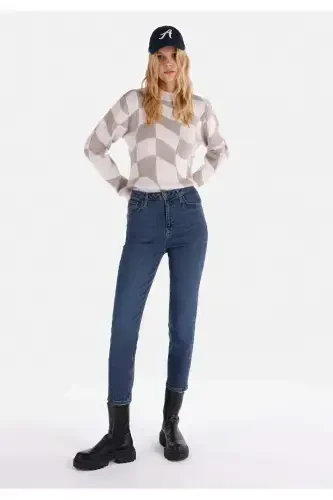 Slim Fit Orta Bel Daralan Paça Kadın İndigo Jean Pantolon - 3