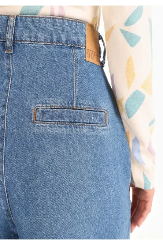 Regular Fit Yüksel Bel Geniş Paça Cepli Kadın İndigo Denim Jean Pantolon - 5