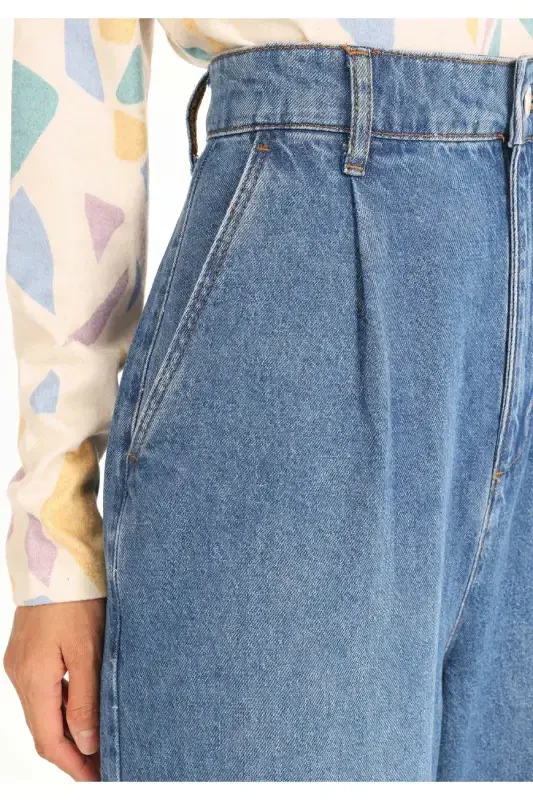 Regular Fit Yüksel Bel Geniş Paça Cepli Kadın İndigo Denim Jean Pantolon - 6