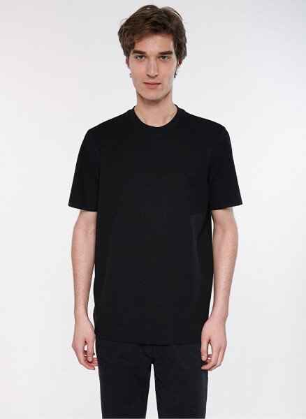 Mavi M0610277-900 Crew Neck Regular Fit Plain Black Men's T-Shirt - 2