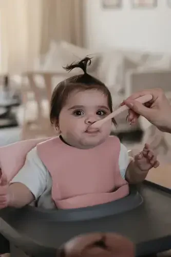 Mega Boy Silikon Soʻrgʻichli Oldbogʻ - Ikkita Qulflangan Sozlanishi Mumkin Boʻlgan Chaqaloq Oldbogʻi - Pushti - 6