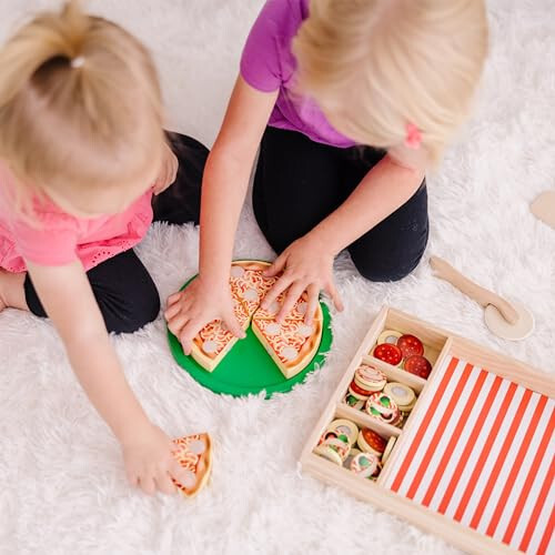 Melissa & Doug Ahşap Pizza Partisi Oyuncak Yemek Seti 36 Çeşitli Malzemeyle - 32