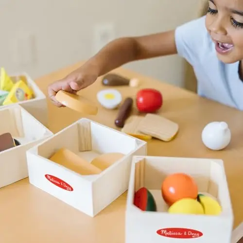 Melissa & Doug Oziq-ovqat Guruhlari - 21 Yog'och Qismlar va 4 Sandiq, Ko'p - Bolalar Oshxonasi Uchun O'yin Oziq-ovqat To'plamlari, Tasavvur Qilingan Oziq-ovqat, 3 Yoshdan Boshlab Kichkintoylar va Bolalar Uchun O'yinchoq Oziq-ovqat - Melissa (1)