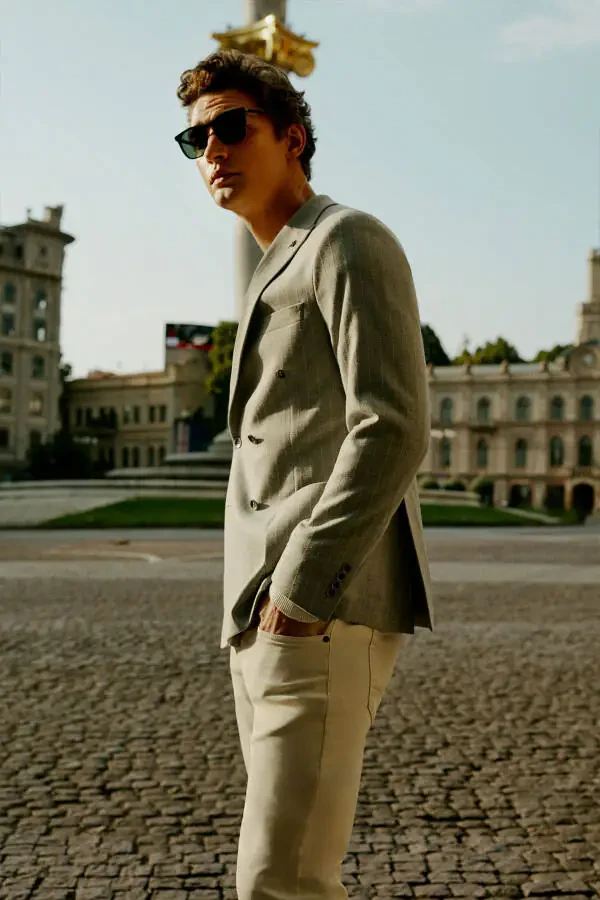 Men Gray-Beige Slim Fit Narrow Cut Swallow Collar Flo - 2