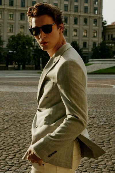 Men Gray-Beige Slim Fit Narrow Cut Swallow Collar Flo - 3