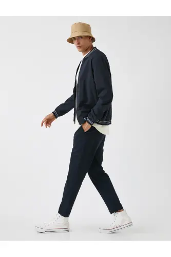 Men Navy Blue Jeans 2KAM42102BW - 1