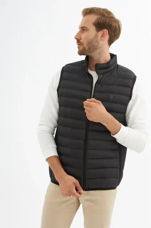 Men Standard Fit Padded Vest Black-Black - 4