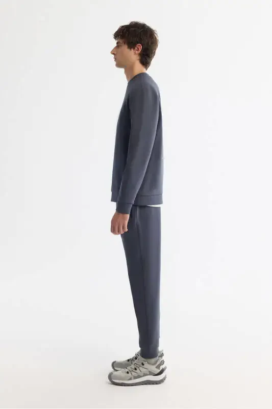 Men's Anthracite Crew Neck Sweatshirt - 3